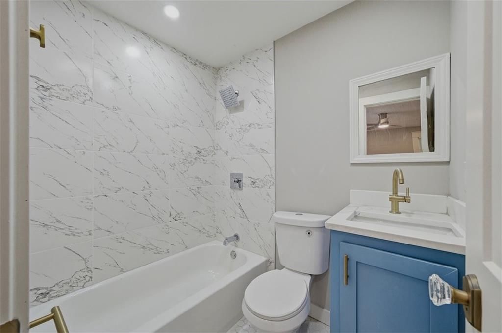 1717 Cambridge Avenue — photo 21