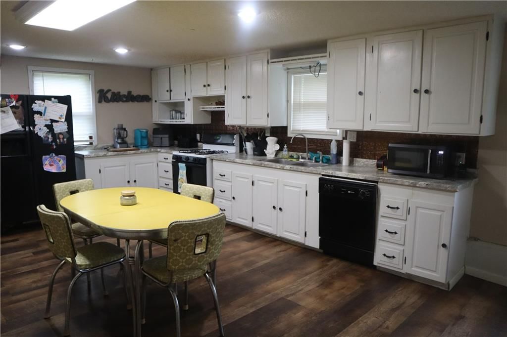 707 S Little Street — photo 9