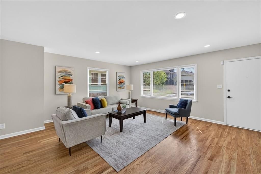5503 Forest Avenue — photo 4