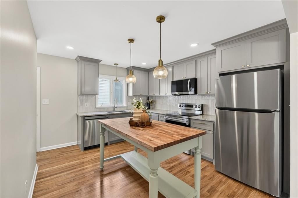 5503 Forest Avenue — photo 8