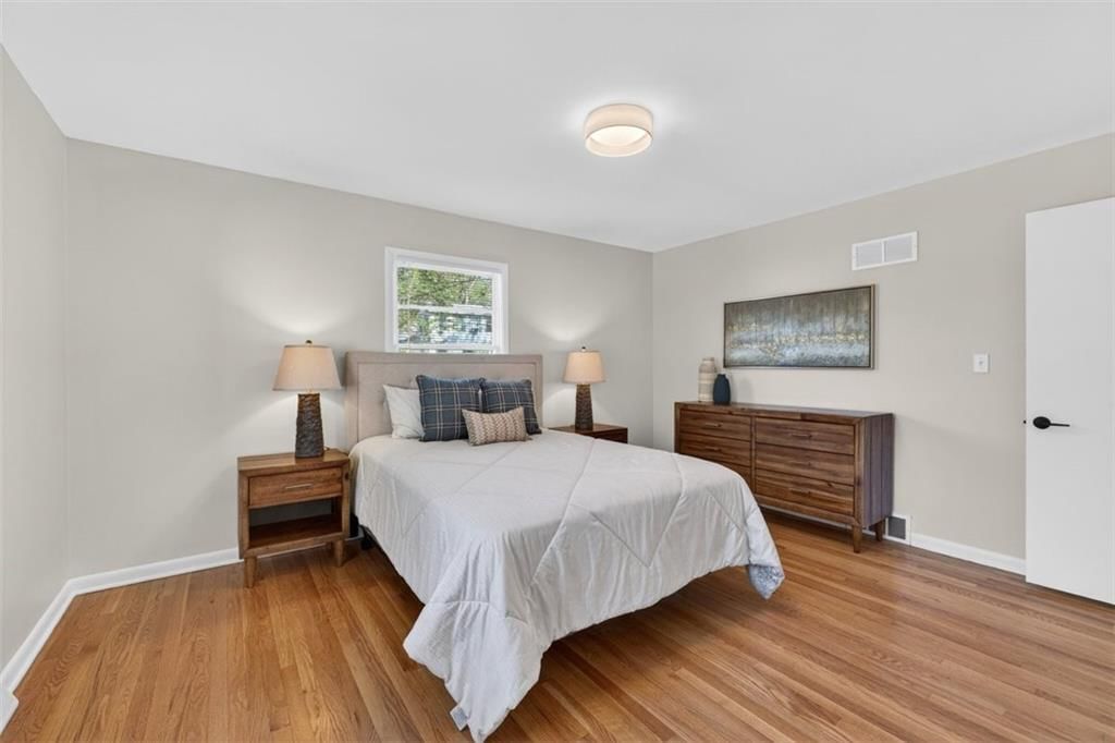 5503 Forest Avenue — photo 20