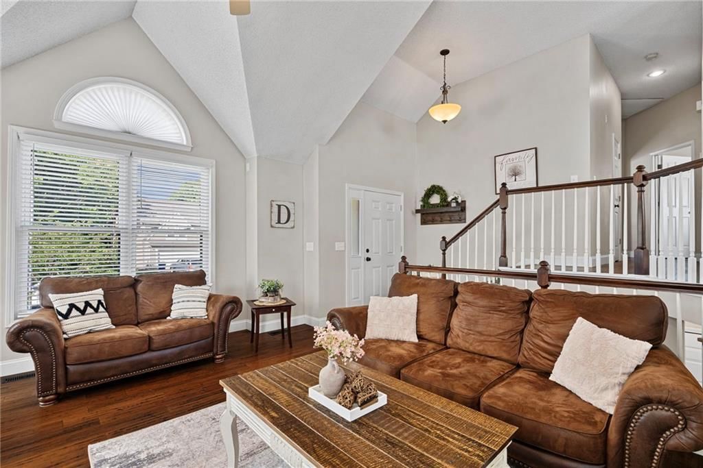 16464 W 158th Terrace — photo 5