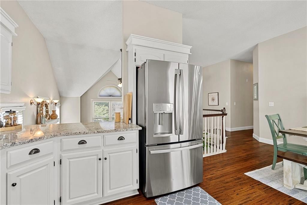 16464 W 158th Terrace — photo 9