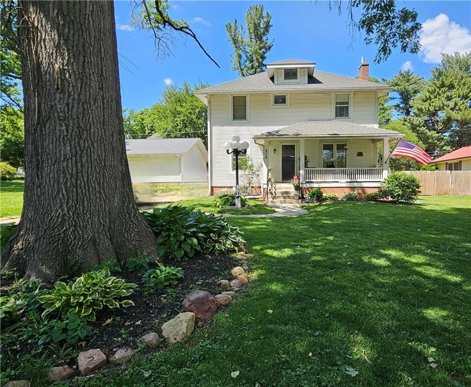 806 Elm Street — photo 3