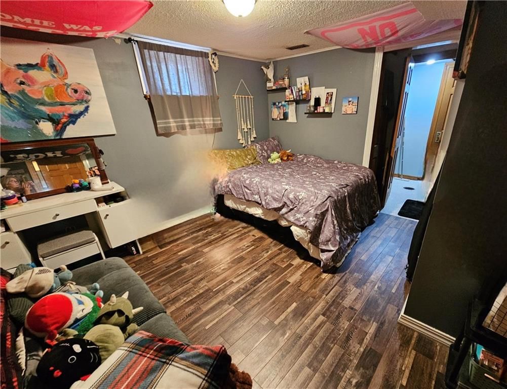 806 Elm Street — photo 39