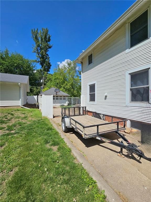 806 Elm Street — photo 41