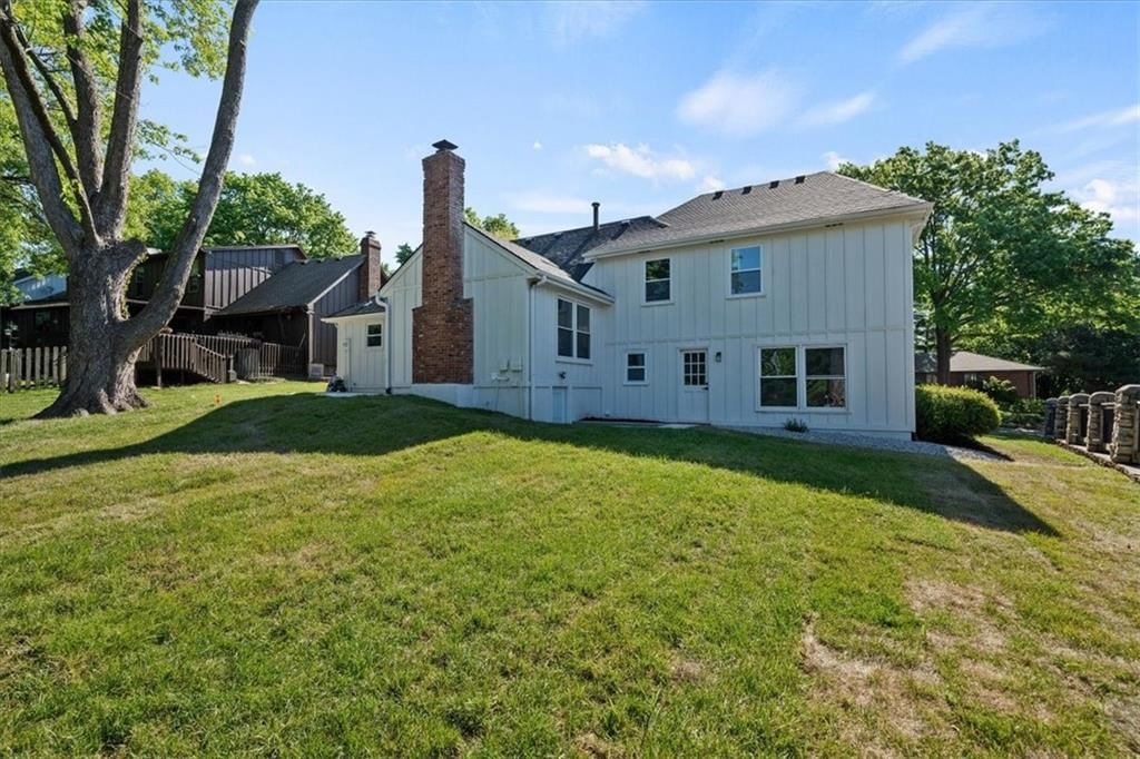 10310 Eby Street — photo 39