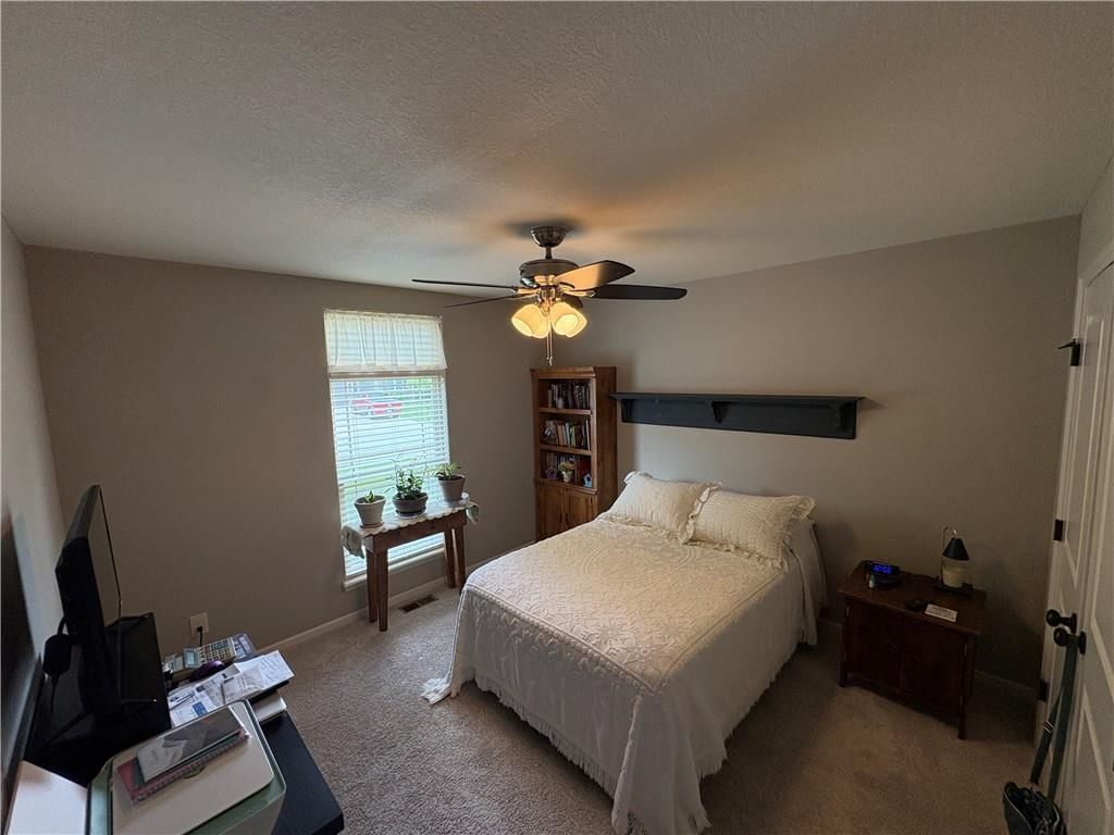 913 SE Amber Court — photo 31