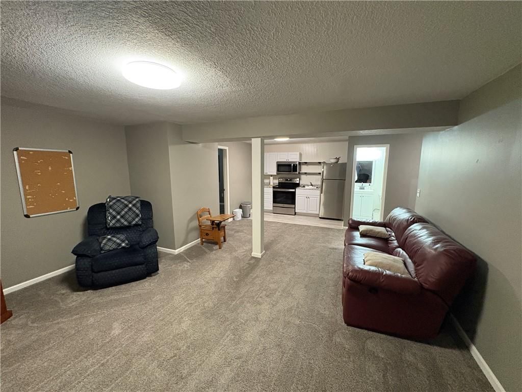 913 SE Amber Court — photo 34