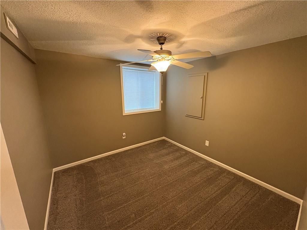 913 SE Amber Court — photo 37
