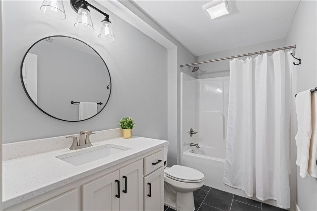 8435 Ottawa Street — photo 18