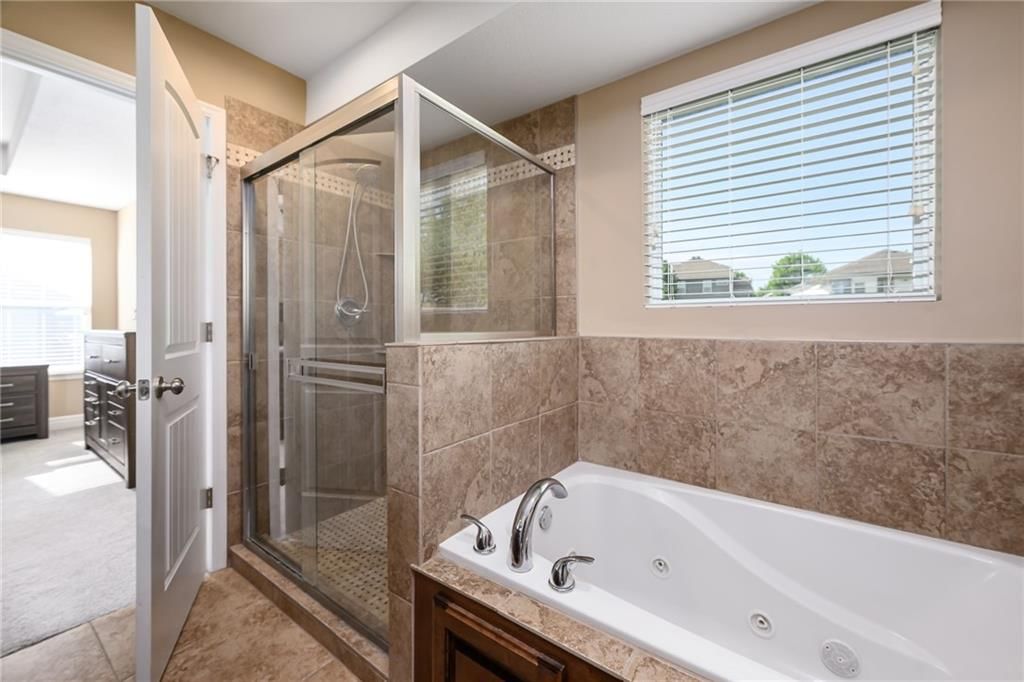 11409 Kimball Avenue — photo 12