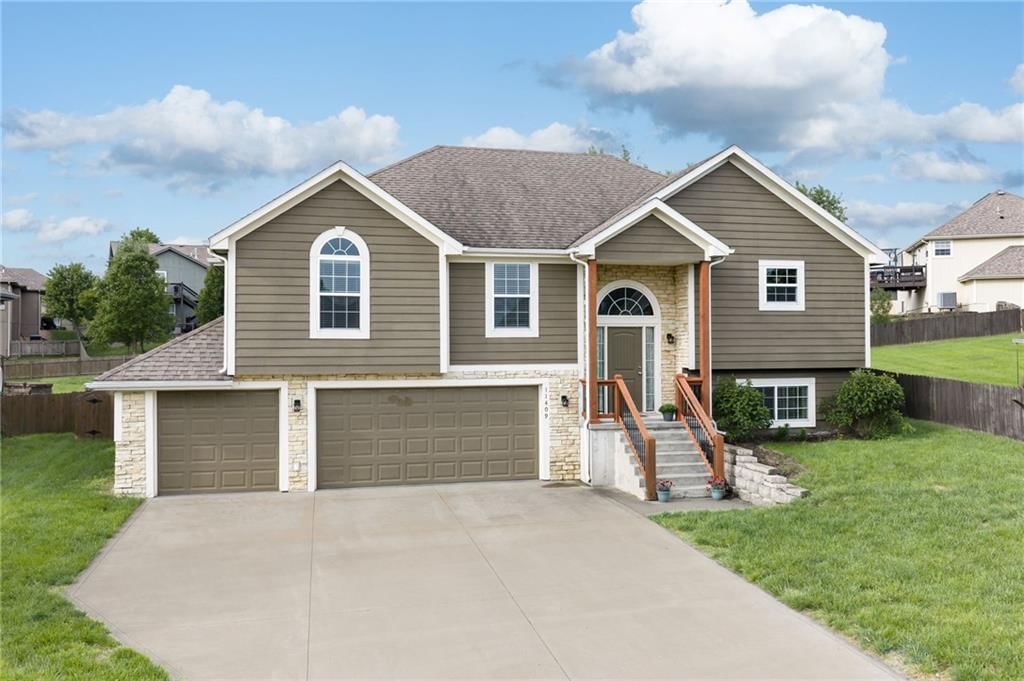 11409 Kimball Avenue — photo 20
