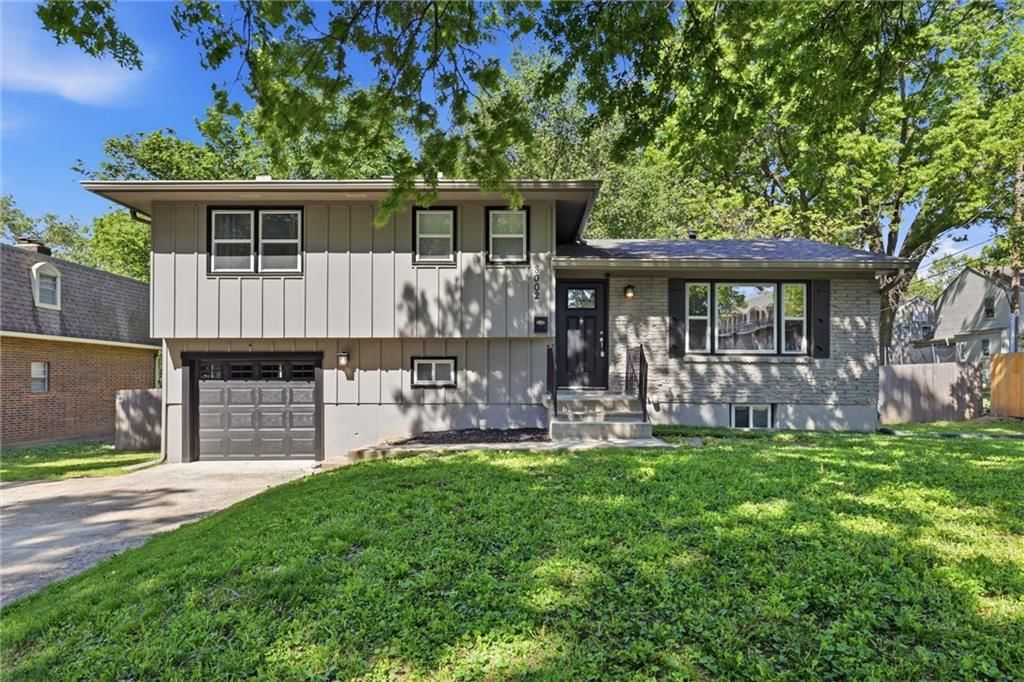 8002 Campbell Street, Kansas City, MO