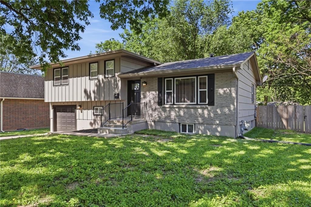8002 Campbell Street — photo 3