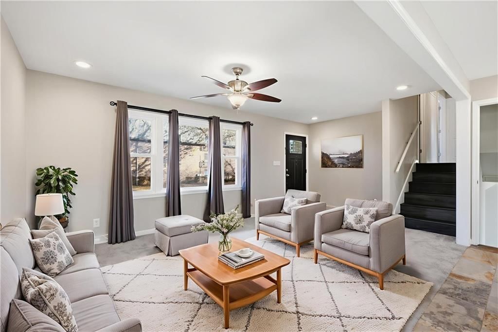 8002 Campbell Street — photo 4