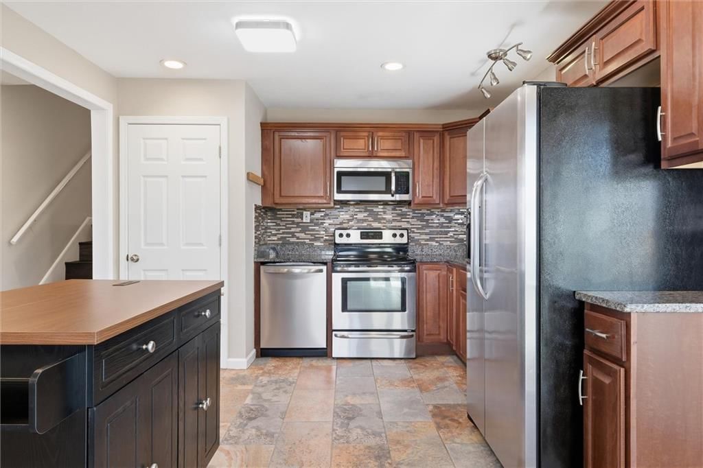 8002 Campbell Street — photo 12