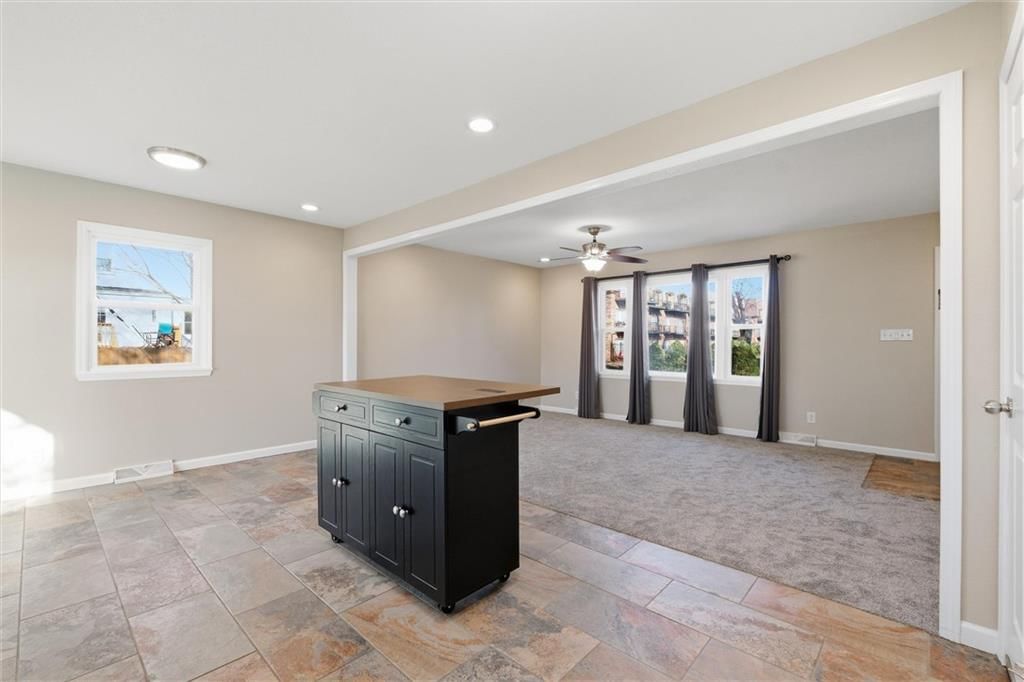 8002 Campbell Street — photo 15