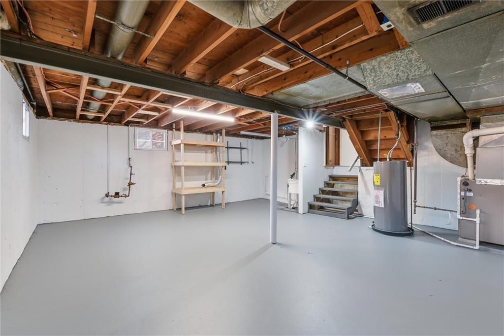 8002 Campbell Street — photo 32