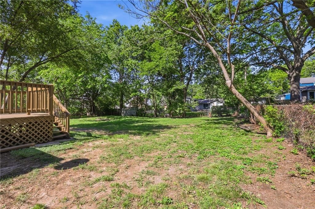 8002 Campbell Street — photo 37
