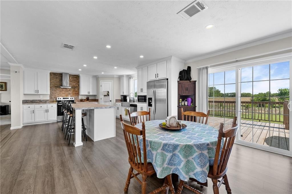 600 NW 305th Street — photo 10