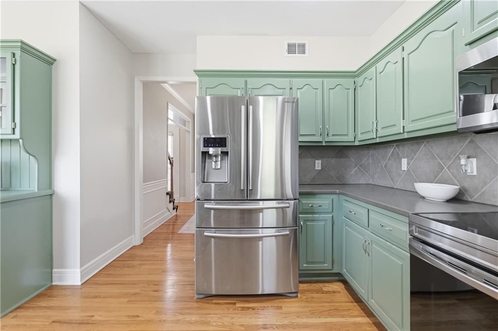 16224 Birch Street — photo 12