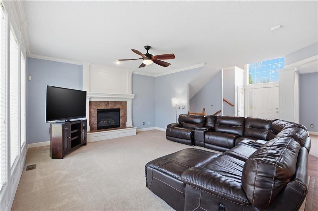 21104 W 53rd Terrace — photo 3
