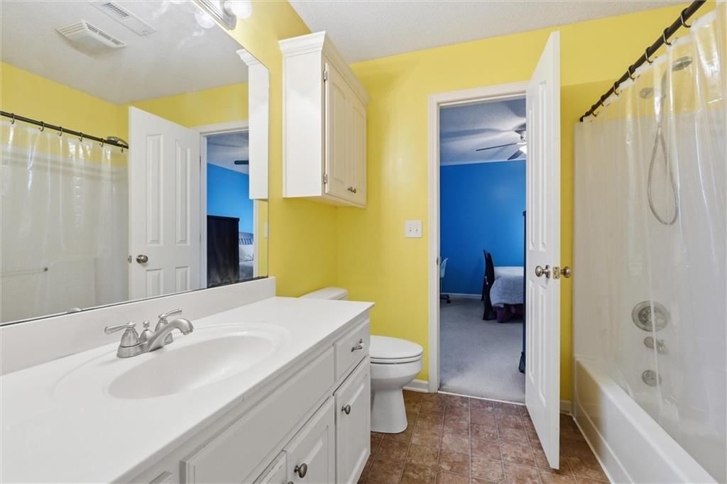 21104 W 53rd Terrace — photo 21