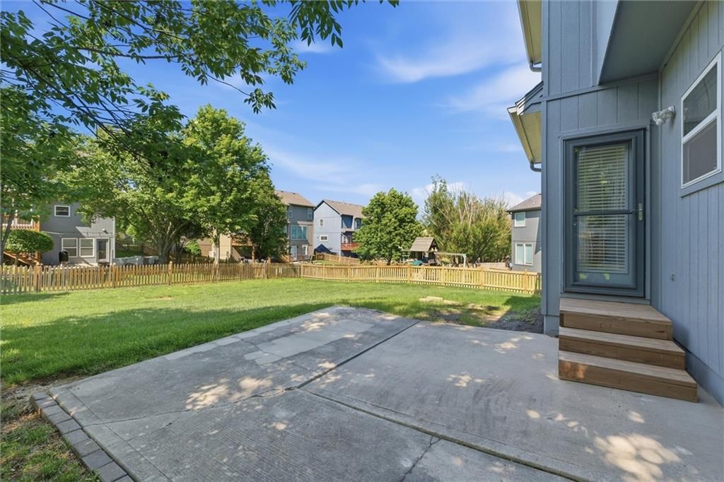 21104 W 53rd Terrace — photo 30