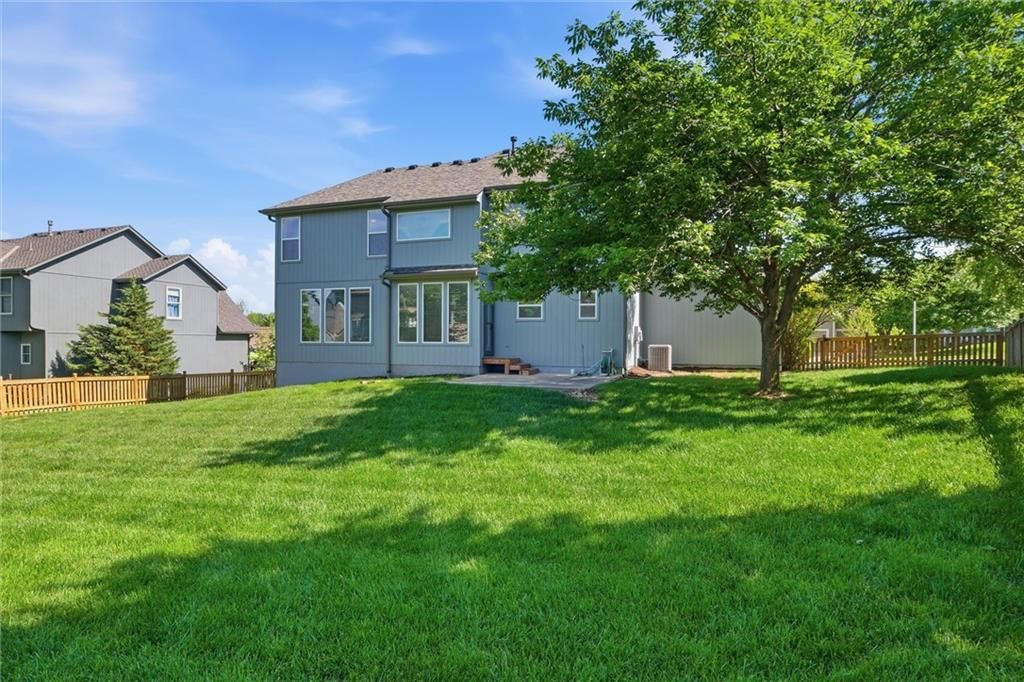 21104 W 53rd Terrace — photo 33