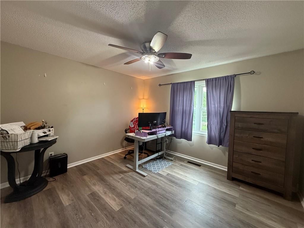 3704 S Willis Avenue — photo 13