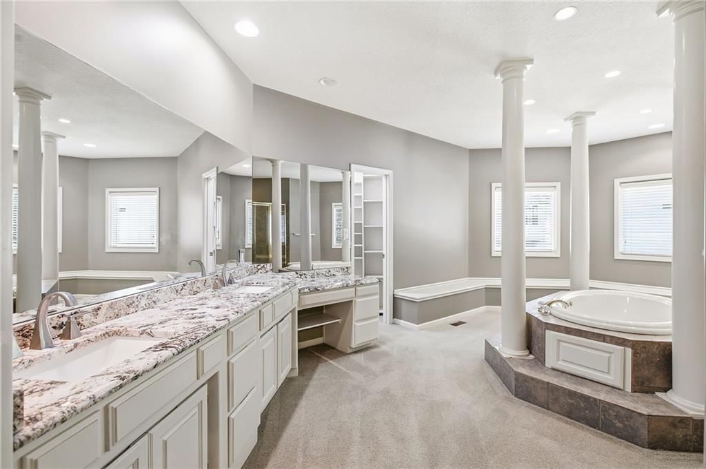 3431 NW Pink Hill Circle — photo 11