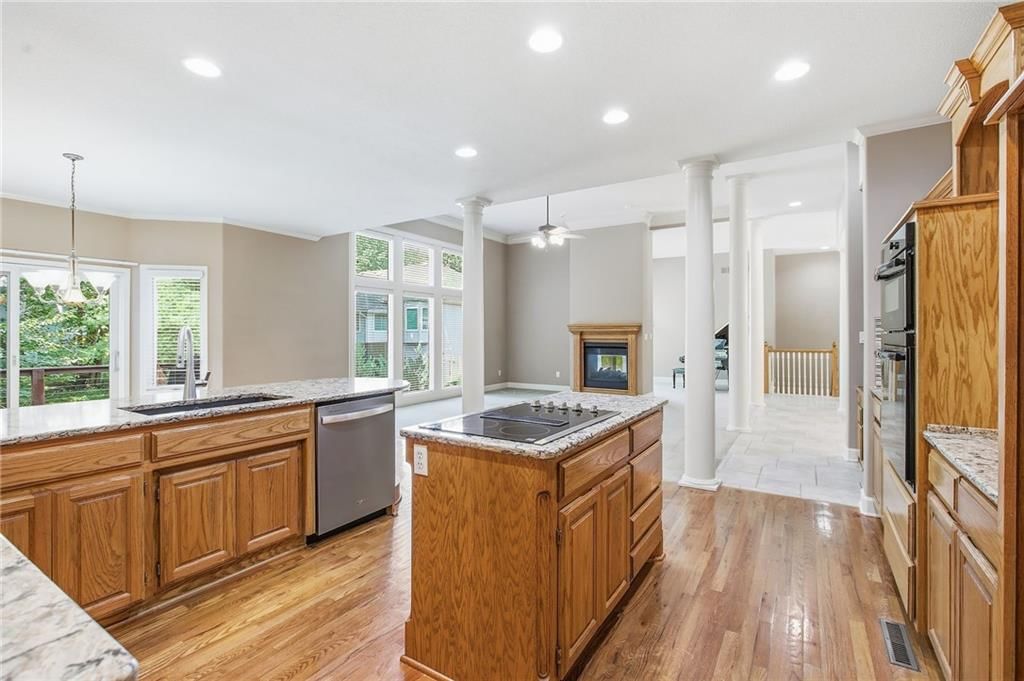 3431 NW Pink Hill Circle — photo 28