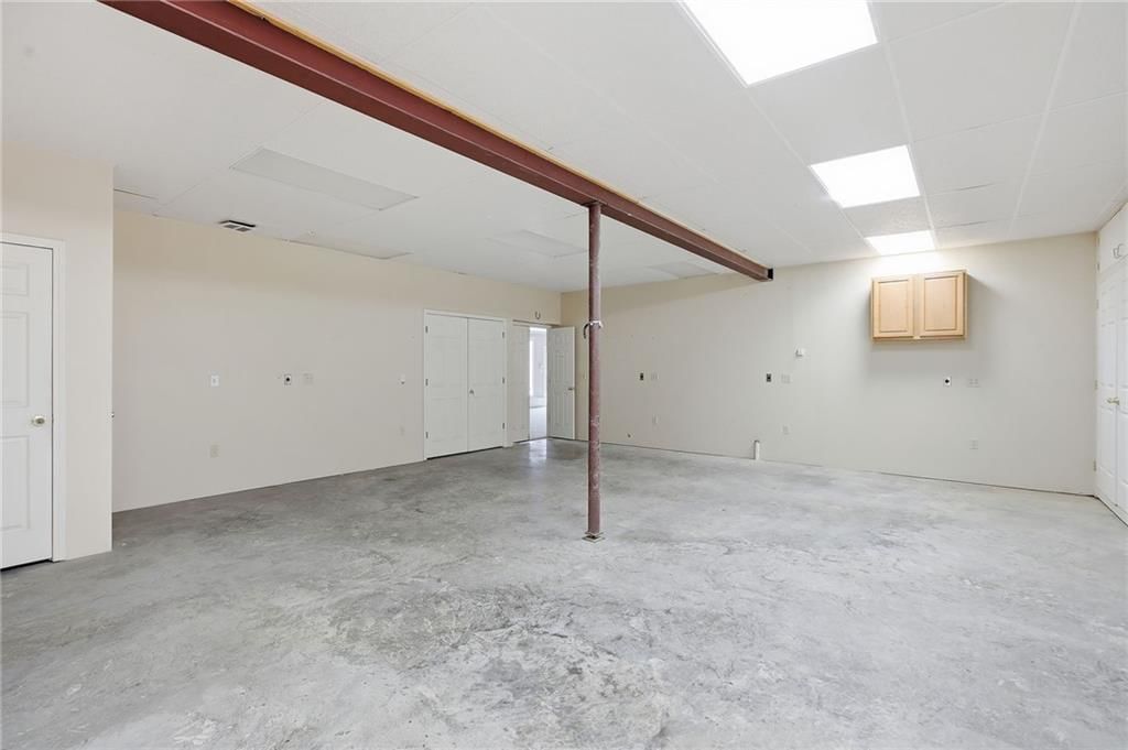 3431 NW Pink Hill Circle — photo 46