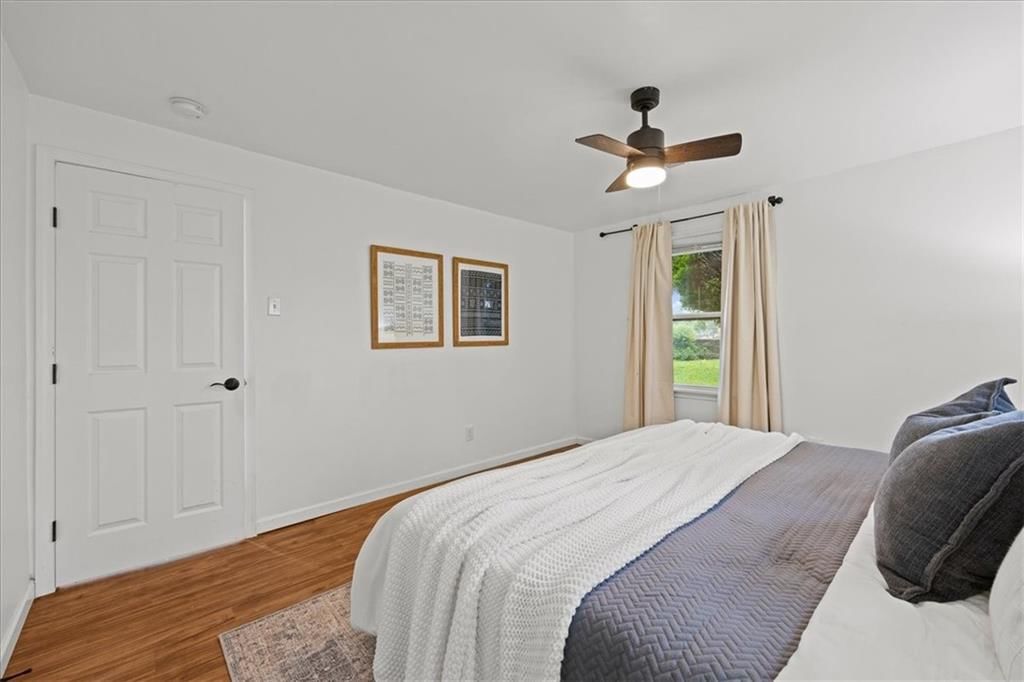 228 W Pocahontas Lane — photo 17