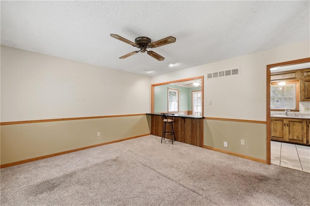 2300 S Harding Street — photo 4