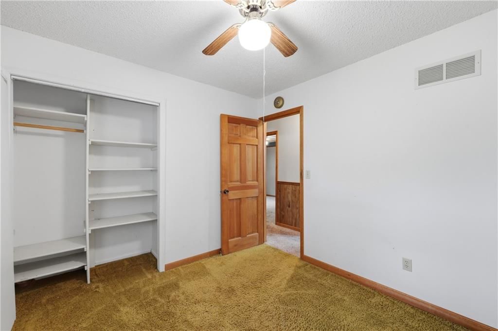 2300 S Harding Street — photo 11