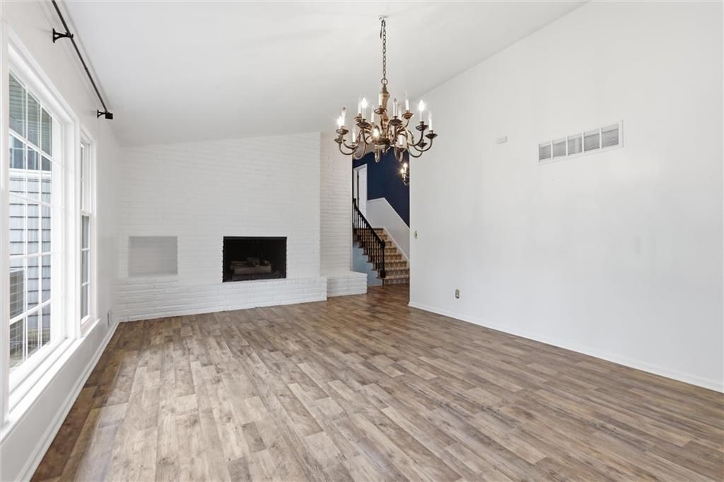 3610 S DELAWARE Avenue — photo 25