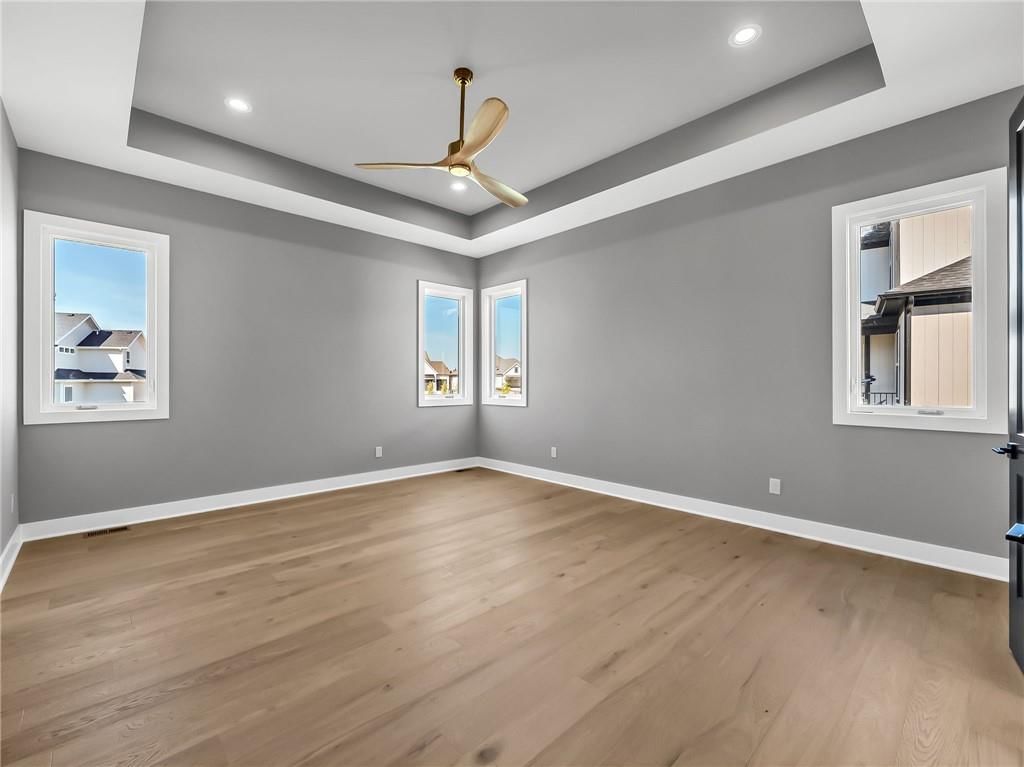 16924 Futura Street — photo 14
