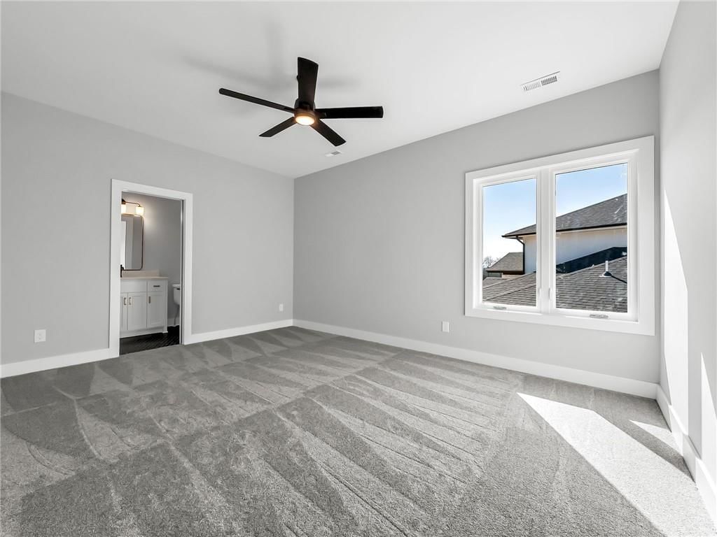 16924 Futura Street — photo 20