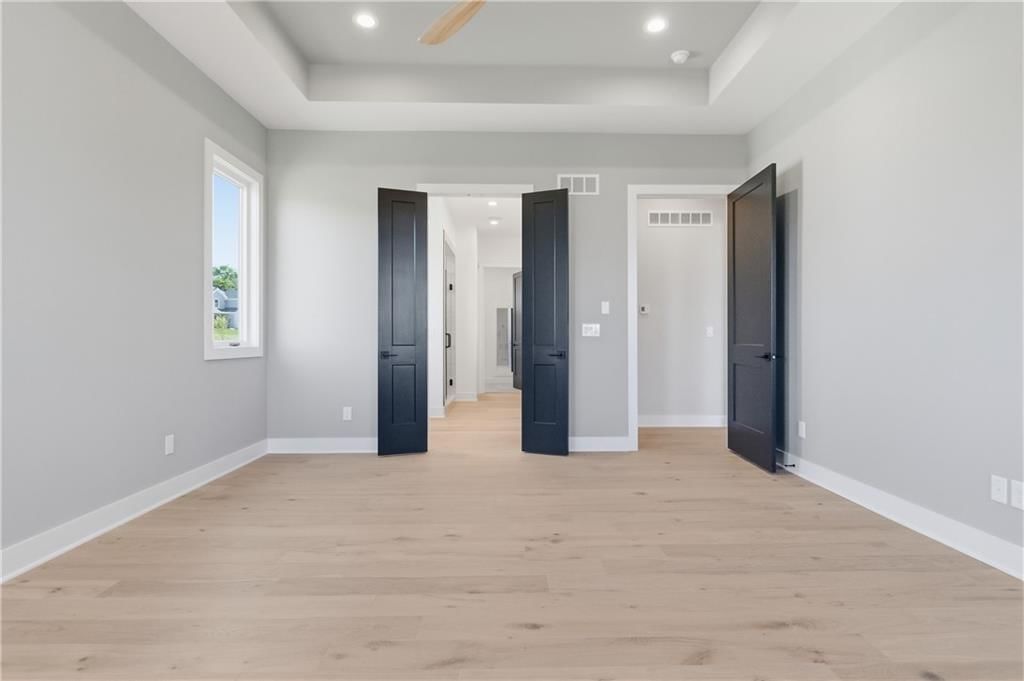 16924 Futura Street — photo 31