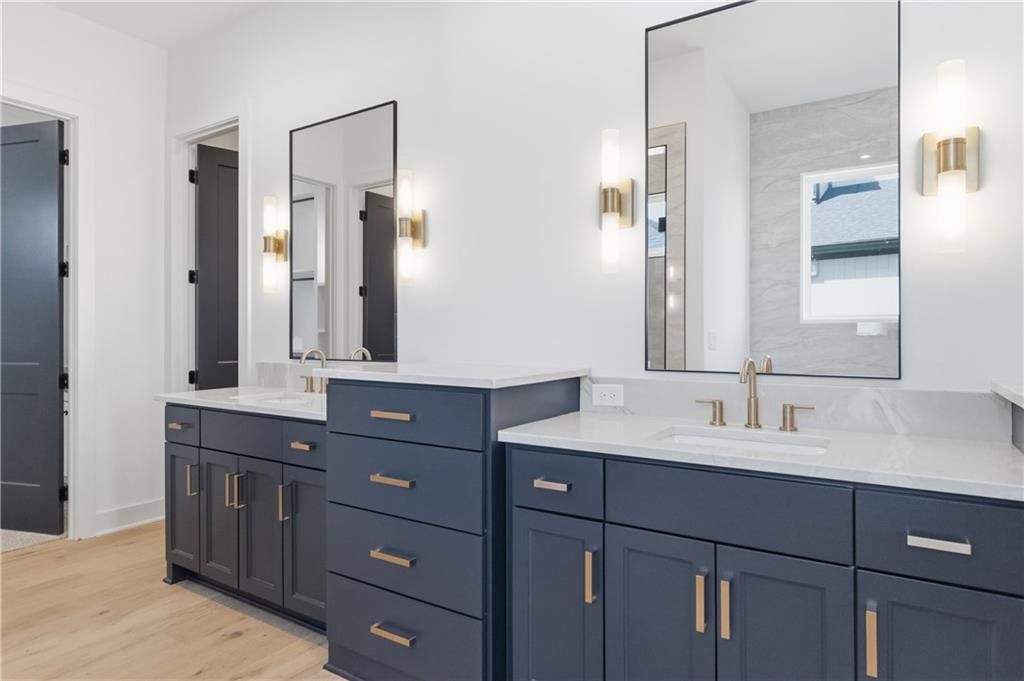 16924 Futura Street — photo 33