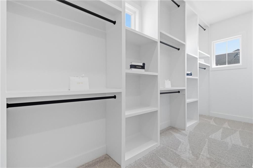 16924 Futura Street — photo 40