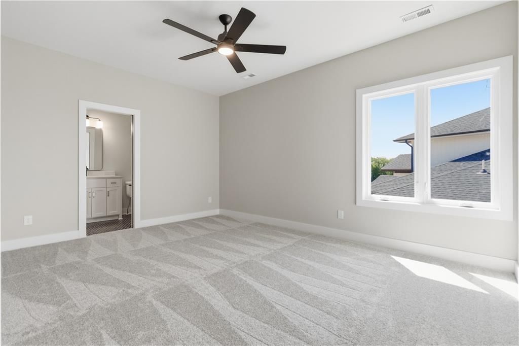 16924 Futura Street — photo 49