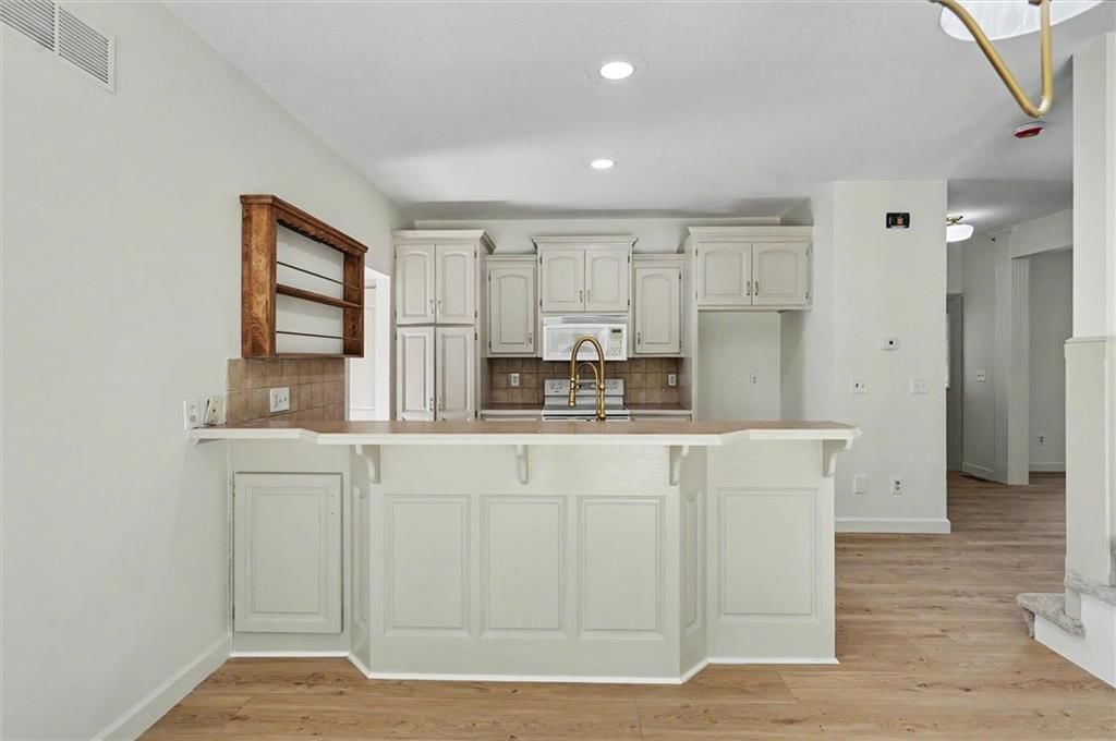 212 Hillside Drive — photo 15