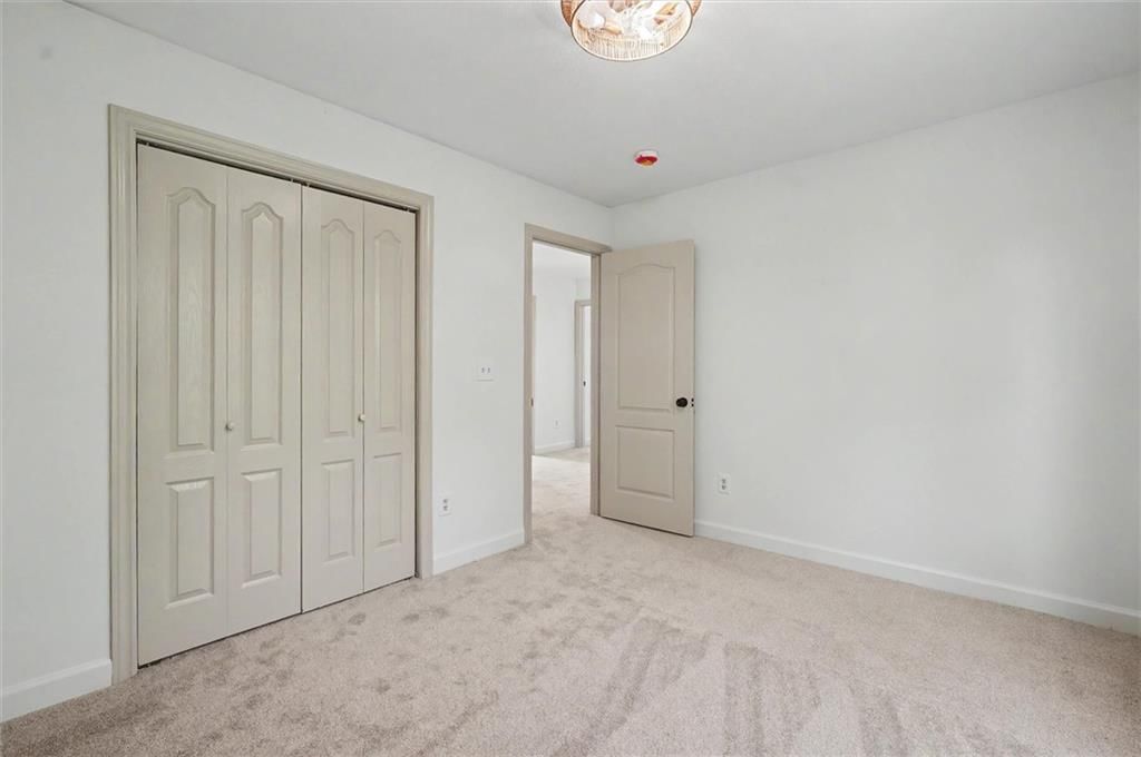 212 Hillside Drive — photo 32