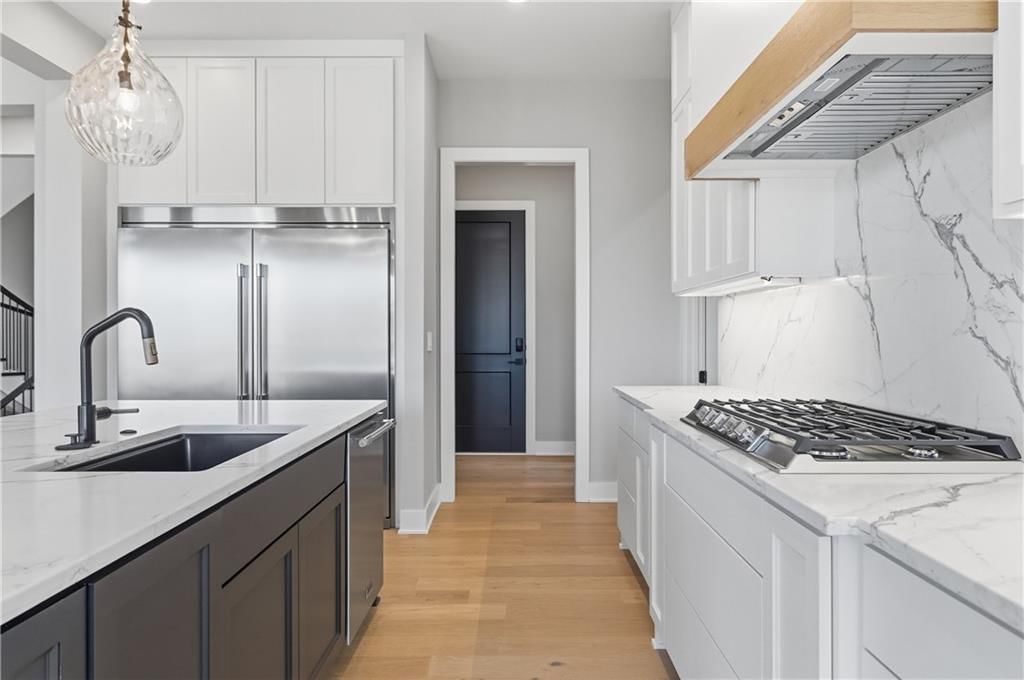 16928 Futura Street — photo 15