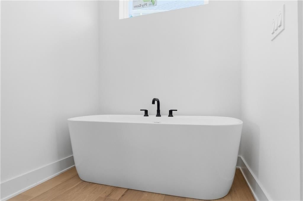16928 Futura Street — photo 34
