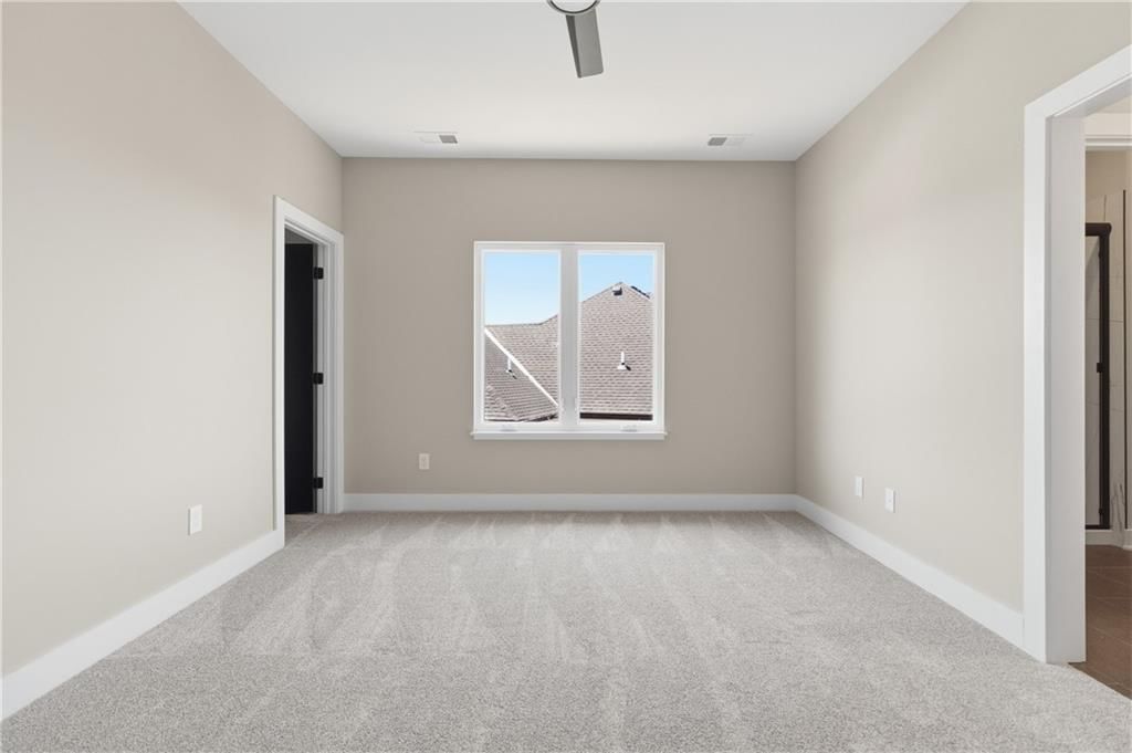 16928 Futura Street — photo 40