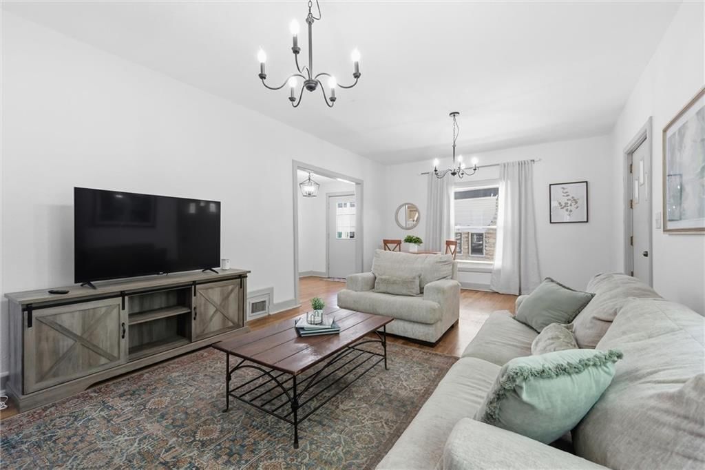 4333 Harrison Street — photo 5